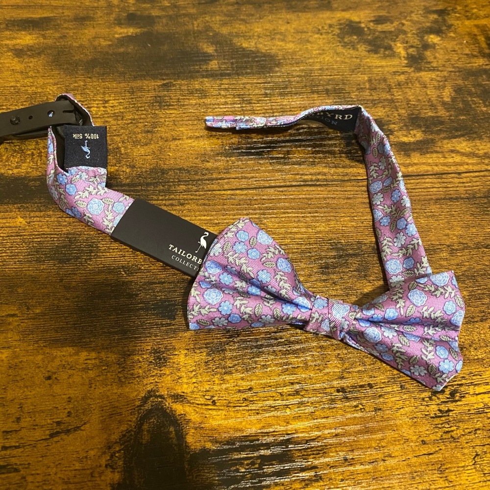 Tailorbyrd Mens Purple Floral 100% Silk Pre-Tied Bow Tie Wedding Formal